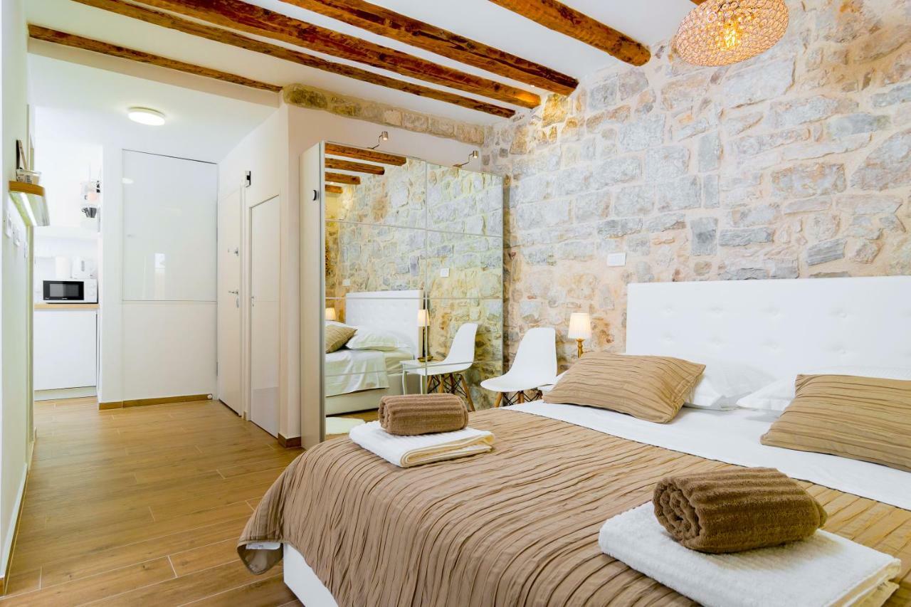 Отель Lux Aurelius In Split Centre Old Town Экстерьер фото