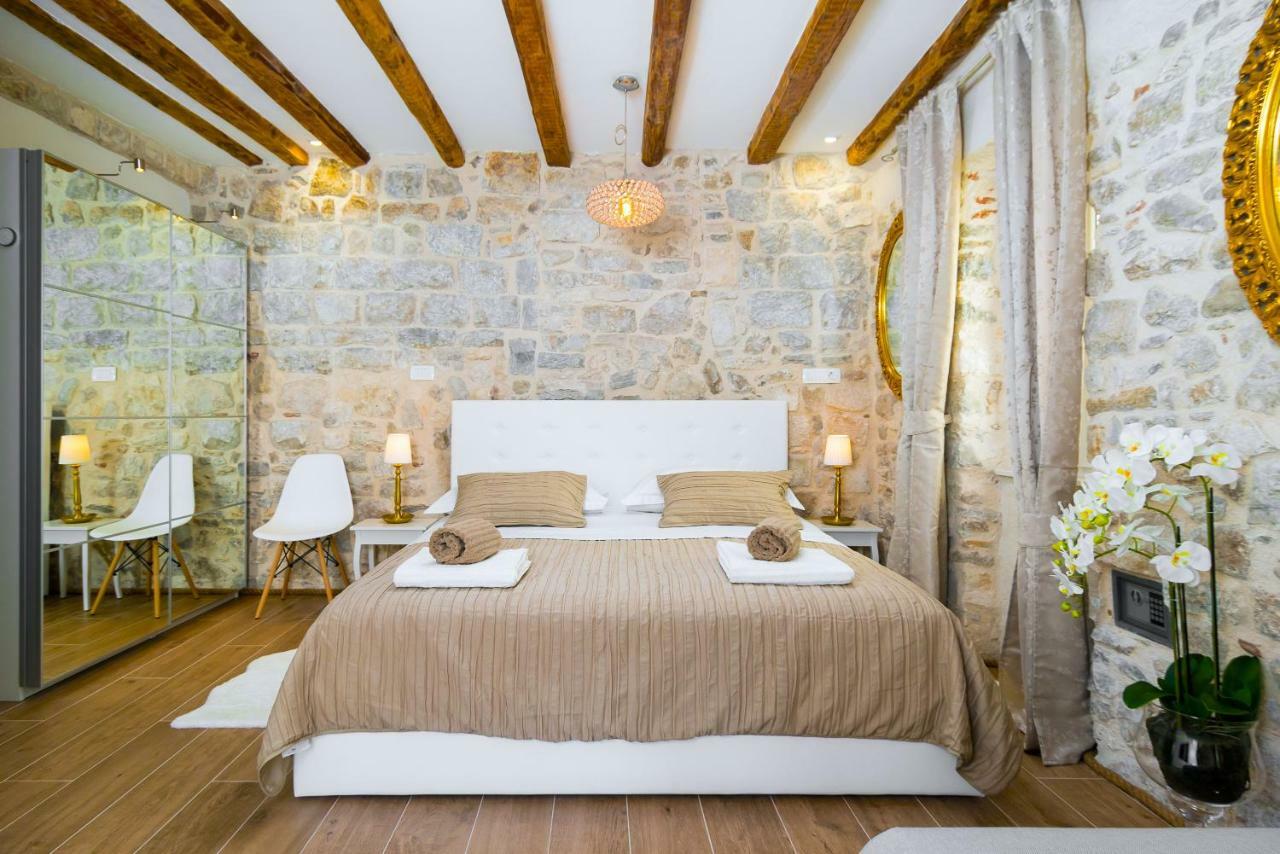 Отель Lux Aurelius In Split Centre Old Town Экстерьер фото
